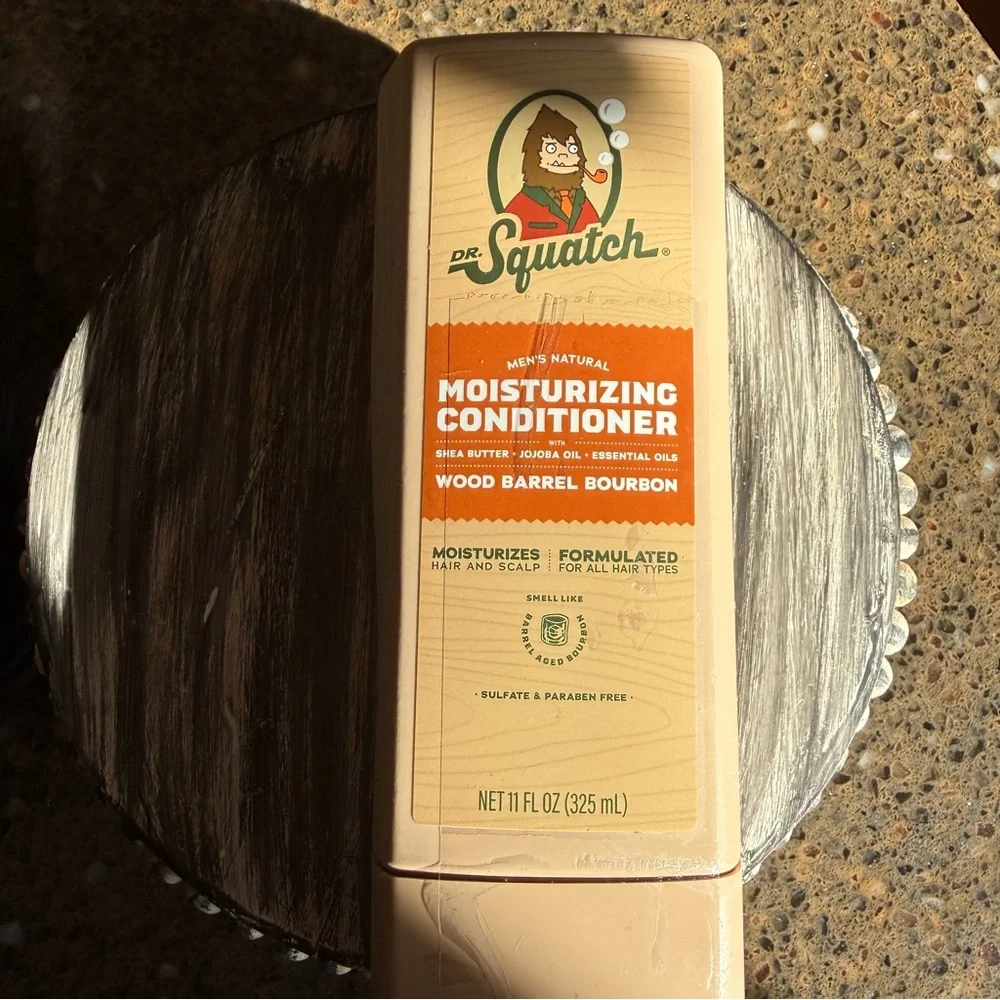 NEW Dr. Squatch Men's Natural Moisturizing Wood Barrel Bourbon Conditioner
